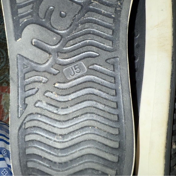 Native Shoes Black and White Water Shoes Slip-On - Picture 10 of 11